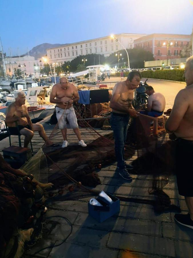Terrazza Alla Cala Palermo Eksteriør bilde